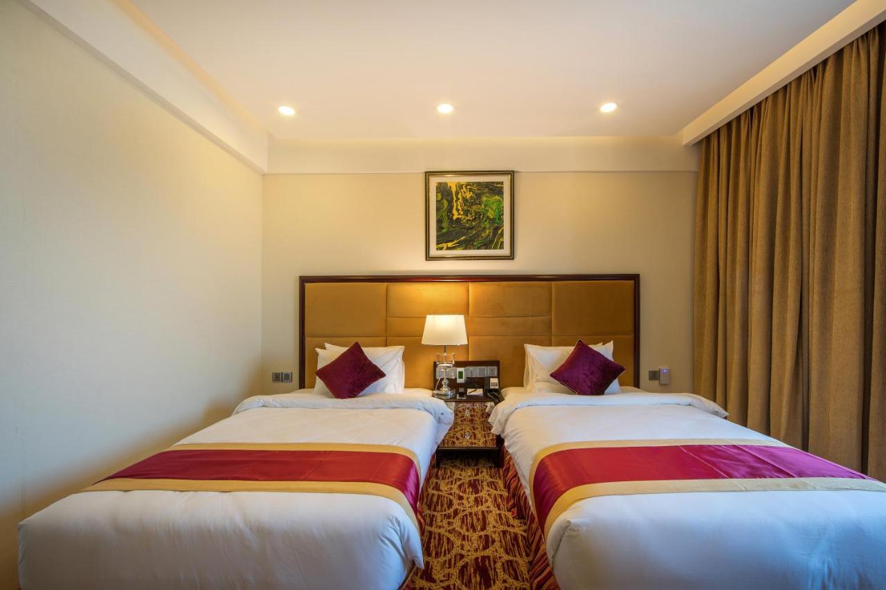 Grand Palace Hotel & Resorts Sylhet Ngoại thất bức ảnh